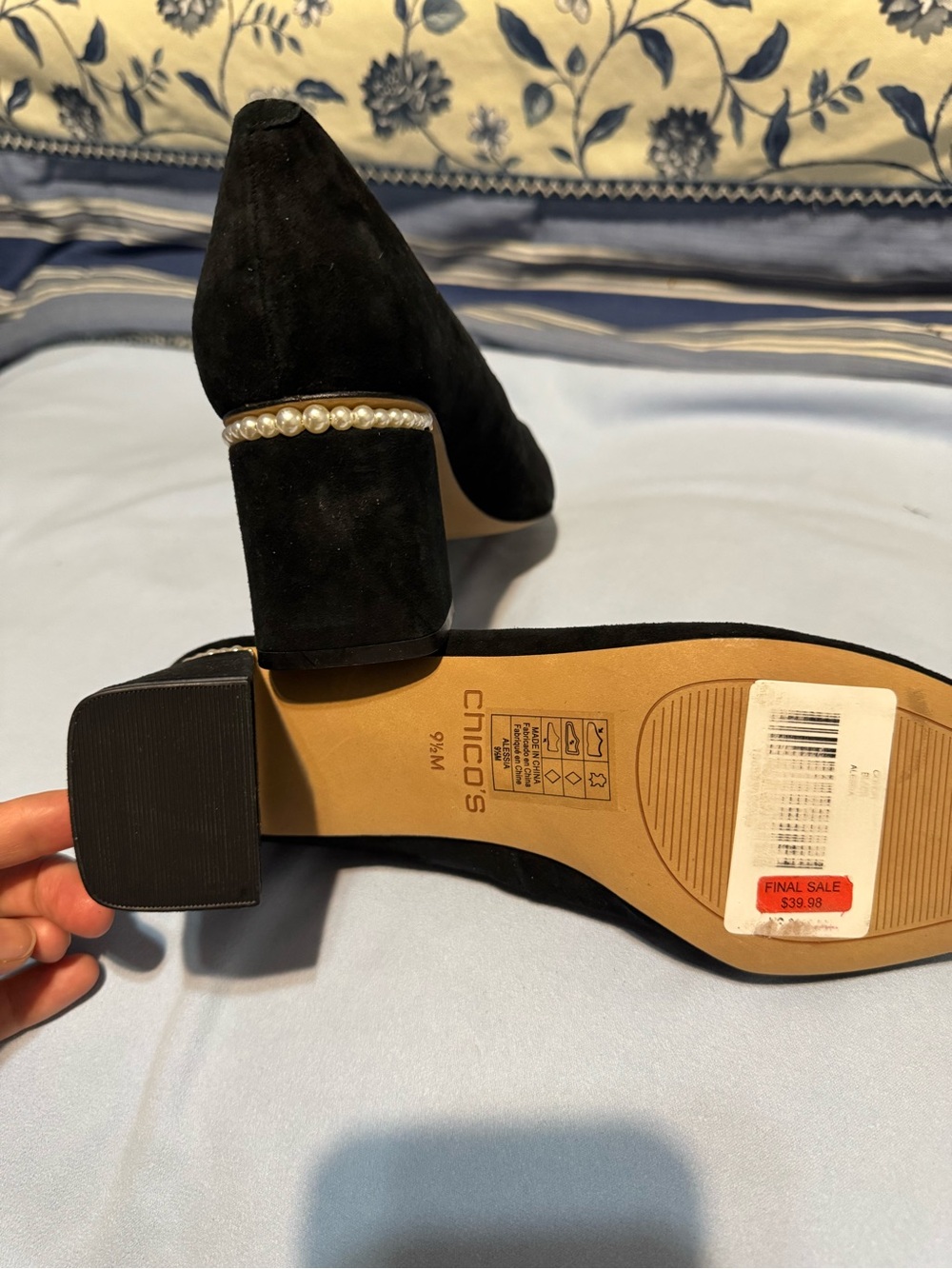NWT Chico's Black Suede Flats